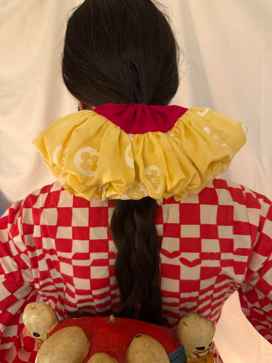 SUNFLOWER SCRUNCHIE