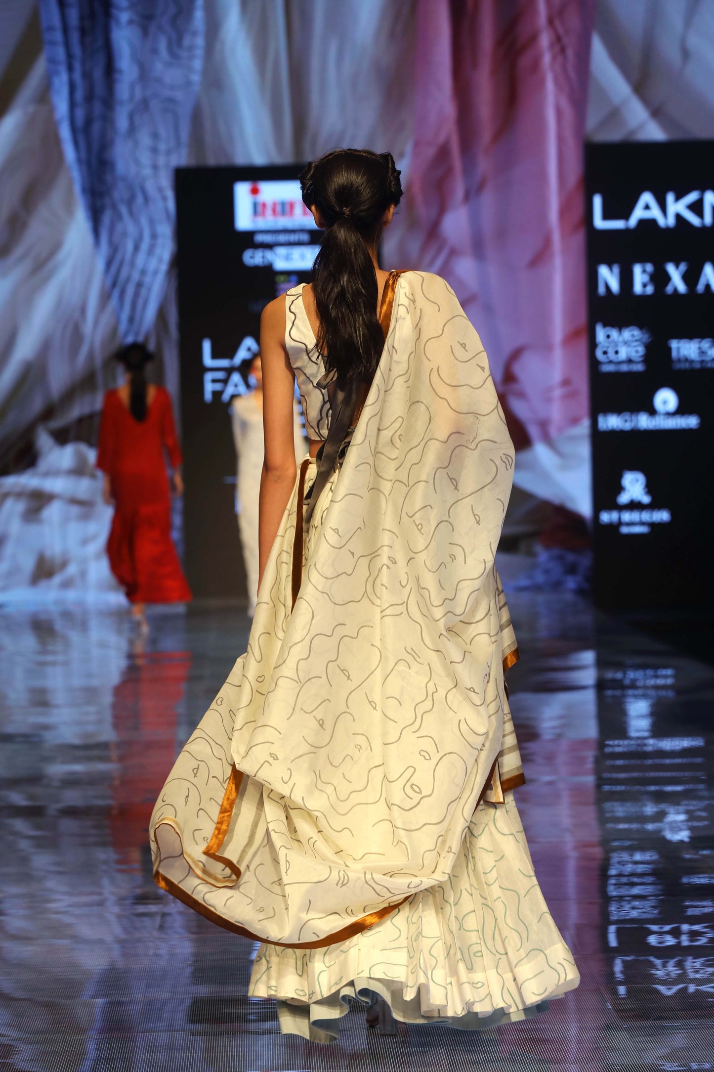 SCREEN PRINTED CHANDERI LEHENGA SET